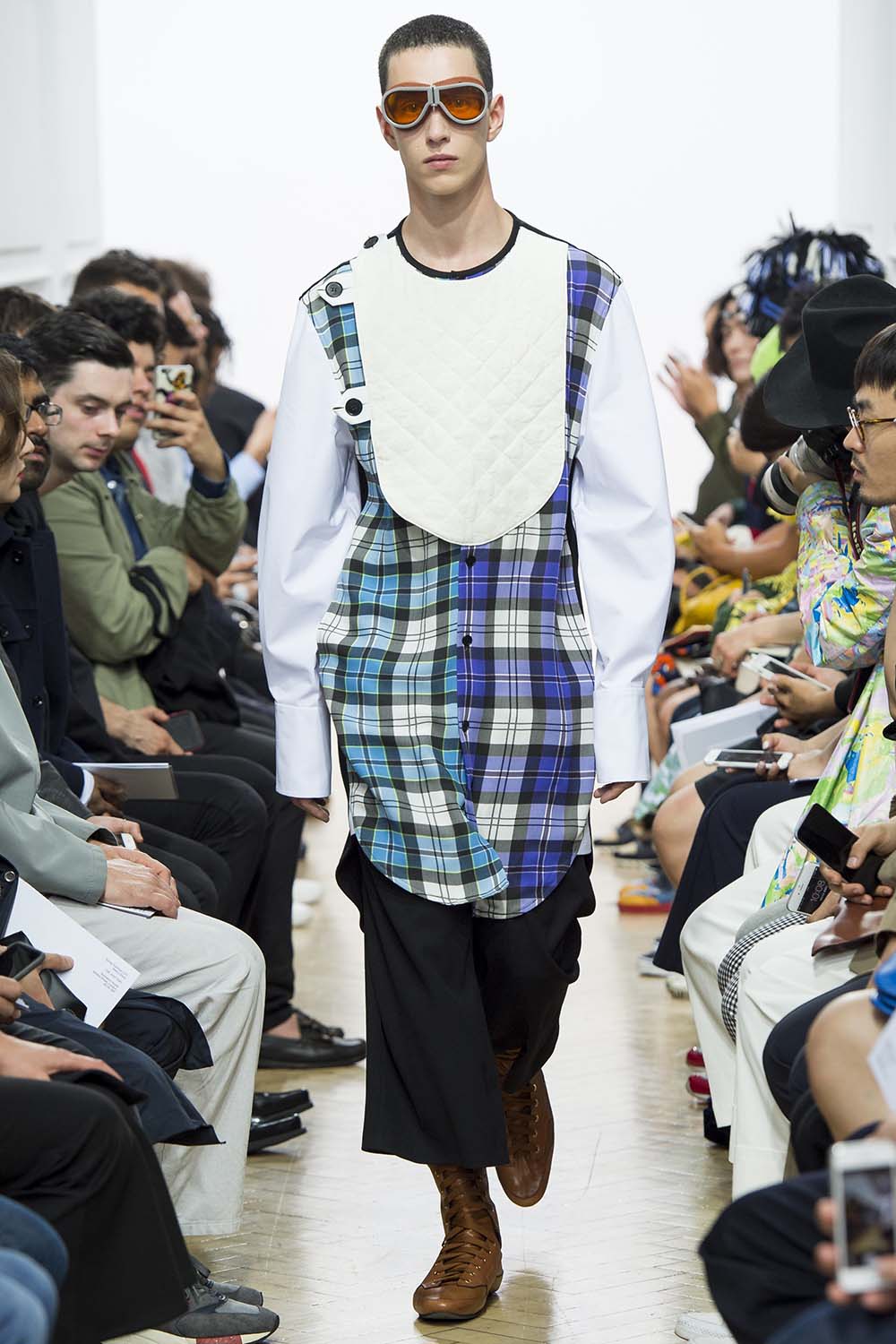 JW_ANDERSON_SS17_M6